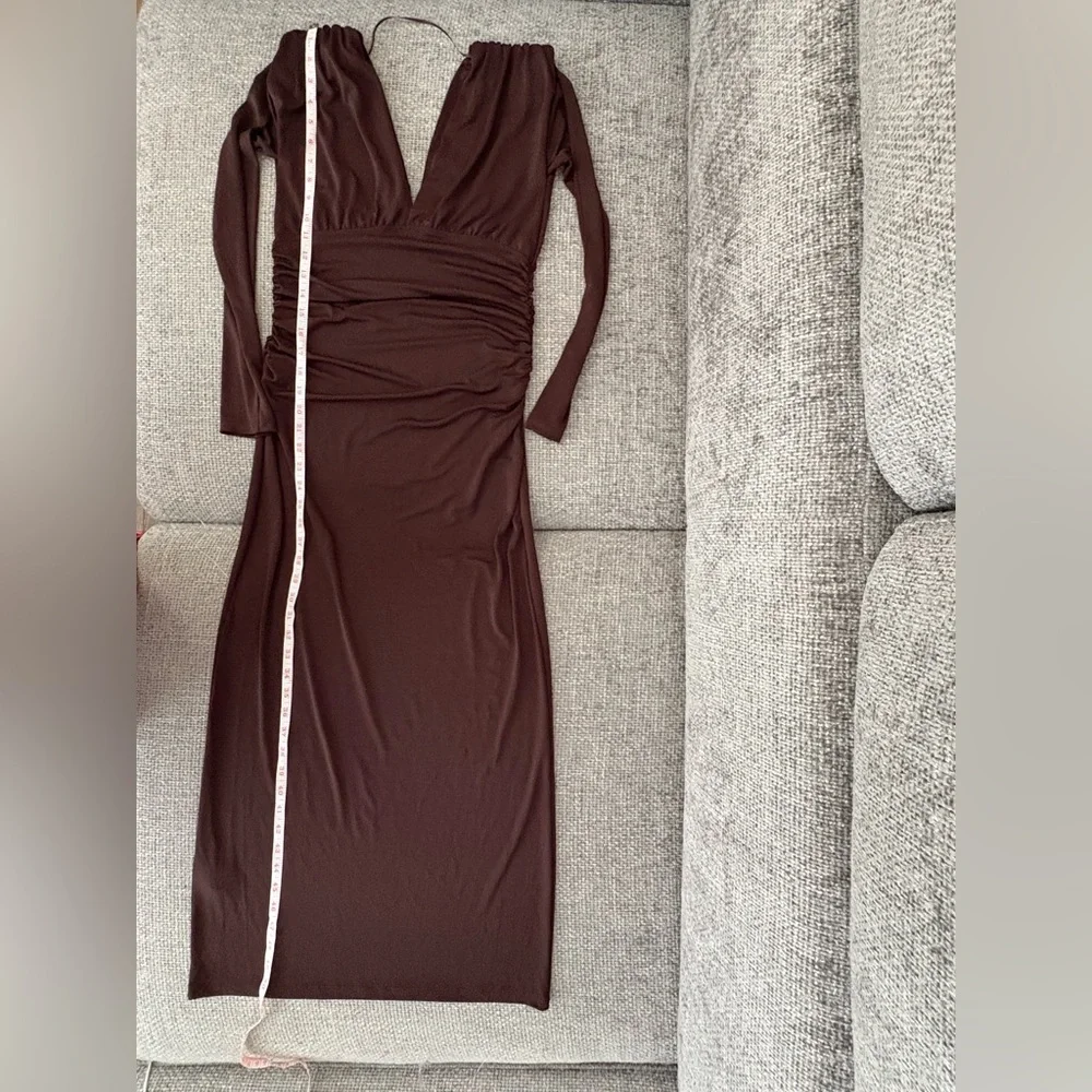 BNWT Zara Chocolate Long Dress with Shoulder Pads – Size M - Picture 7 of 16